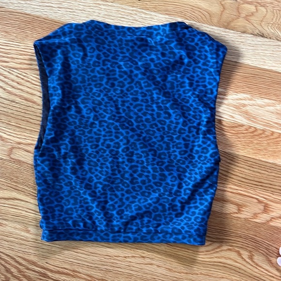 Acacia Swimwear Costa Top in Blue Amur Size XL NWT - Picture 13 of 15